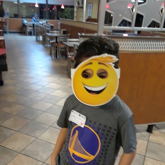 SPORT BRANDS & OTHERS, SHOES ,MEN'S,WOMEN'S ,KIDS - Picture 1 of 3